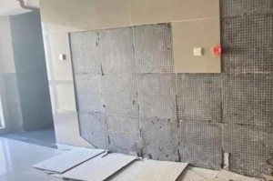 楼房瓷砖掉下来谁的责任 