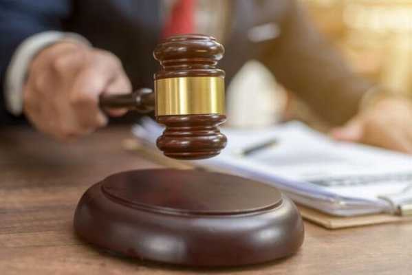 20岁犯法受法律责任嘛 